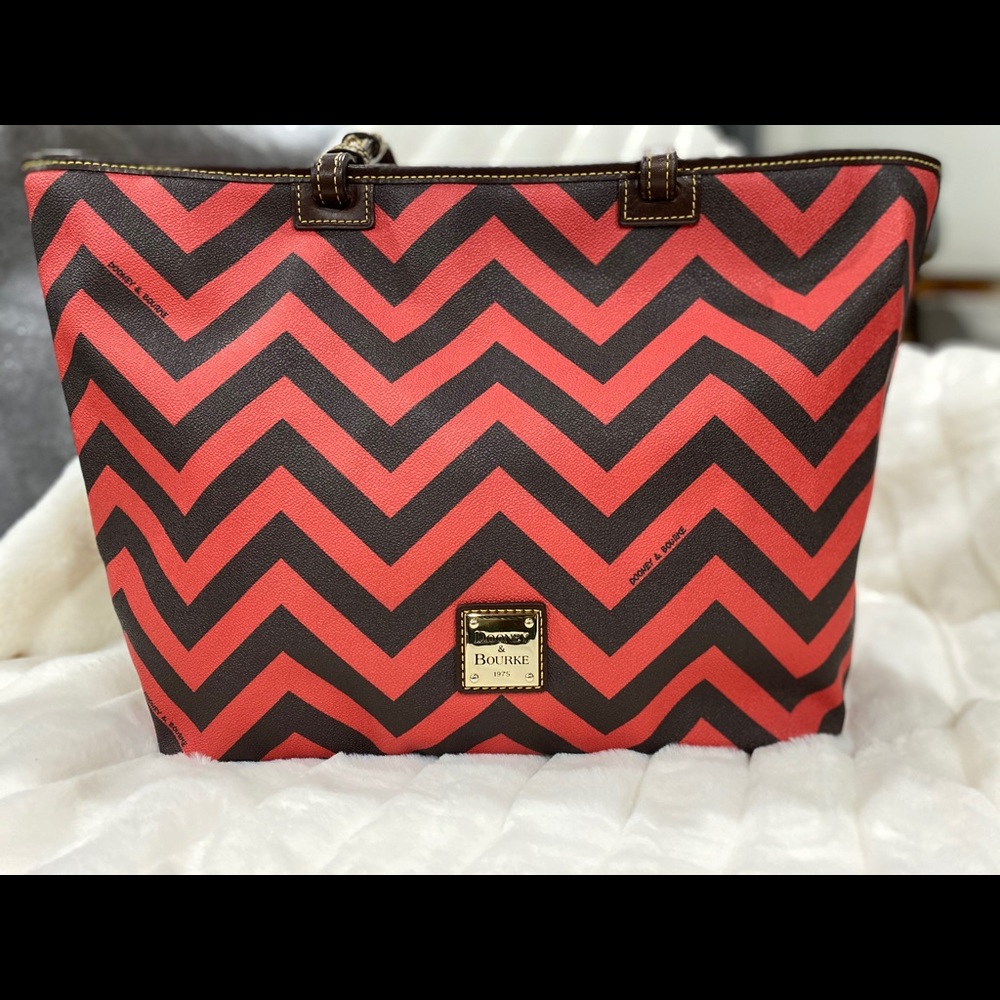 Dooney & Bourke Chevron Tote